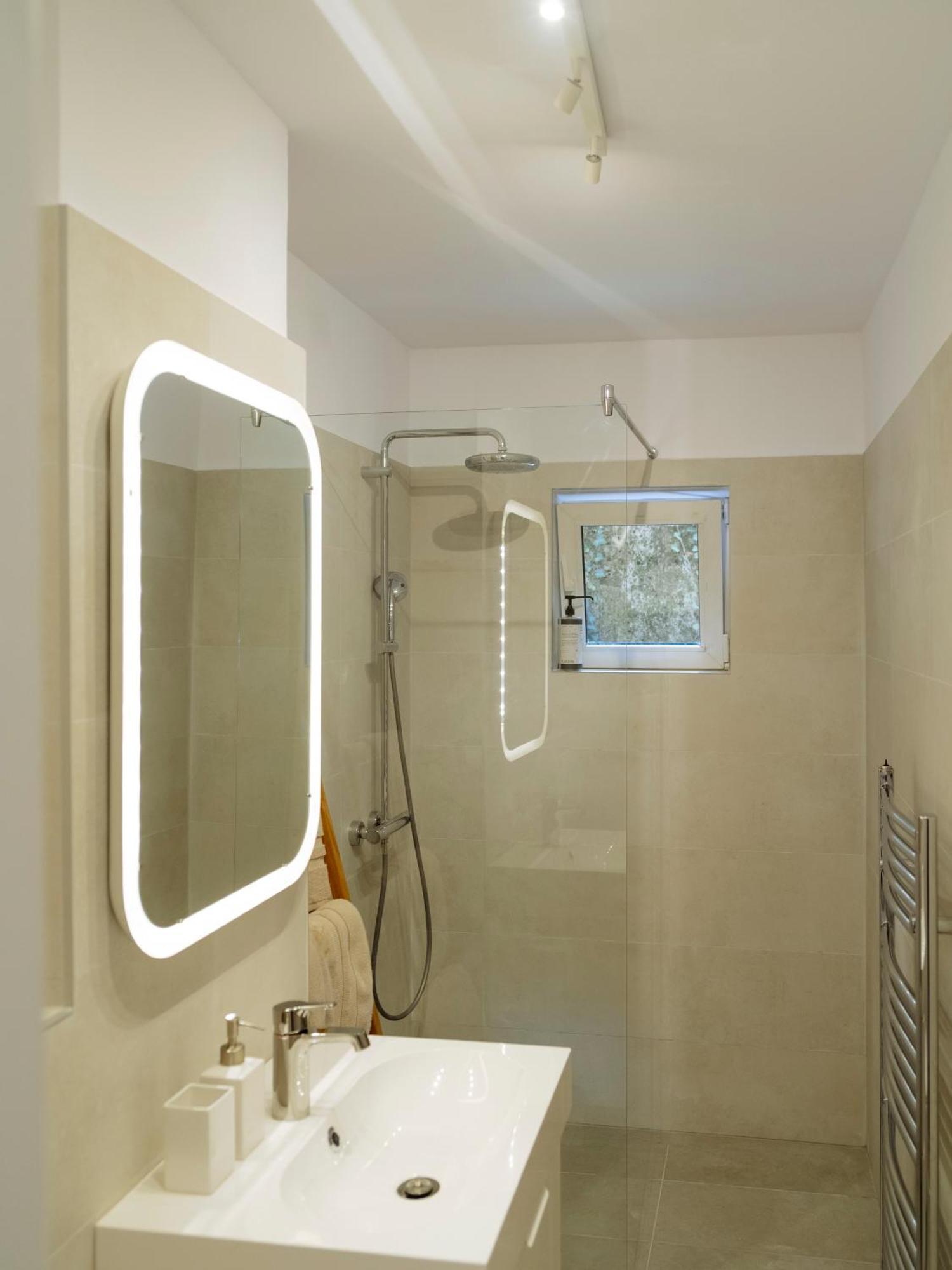 Cozy Central Apartment Near The Forest Μπρασόβ Εξωτερικό φωτογραφία